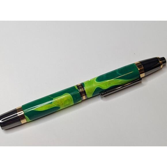 Pen Light Chrome Finish Green Marble Acrylic Body Hand Turned Pen Light - Picture 2 of 8